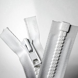 Zippers - Separating